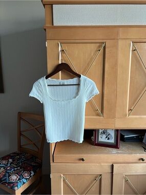 Wilfred White Ribbed Square-Neck Crop Top size S